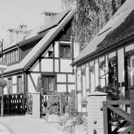 アパート Royal Maris 7 - Najlepsza Lokalizacja W Ustce, Blisko Plazy I Portu, Bezplatny Parking, Scisle Centrum